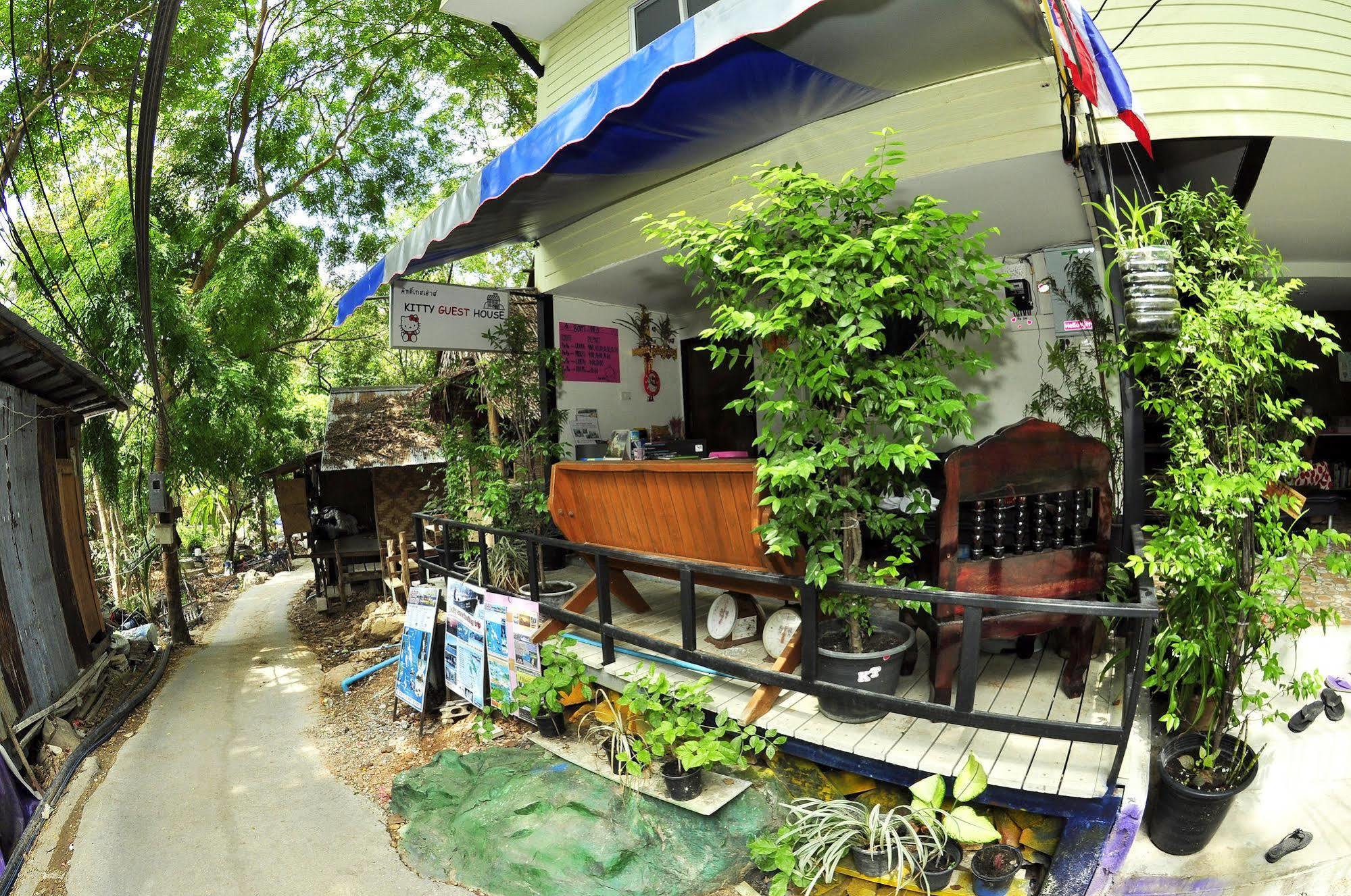 Kitty Guesthouse Koh Koh Phi Phi Don Extérieur photo